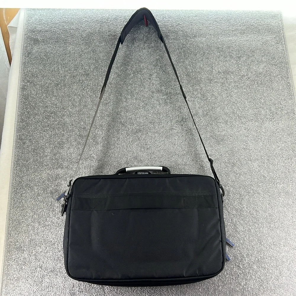 Ogio Laptop Bag Briefcase Messenger Carrying Case Work Business Black Mens